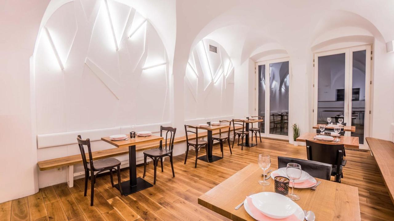 Penzion A Restaurace 14 Hostinne  Ngoại thất bức ảnh
